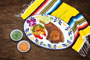 Tres Amigos Mexican Bar & Restaurant food