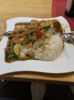 Thai Bistro Pikinu food