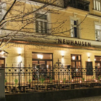 Cafe Neuhausen food