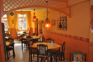 Altstadt-Café inside