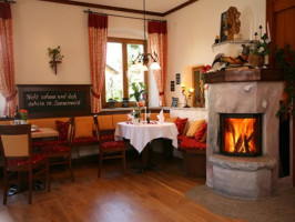 Gasthof Zum Sonnenwald inside