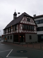 Altes Rathaus outside