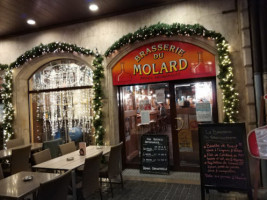 Brasserie du Molard inside