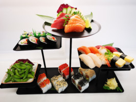 Sushi E Piu. Take Away food