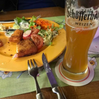 Peter's Bürgerbräu food