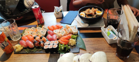 Haiku Sushi et Wok Food food