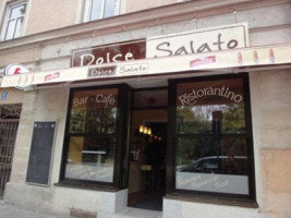 Dolce Salato outside