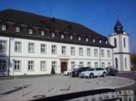 Schlosshotel Bad Neustadt outside