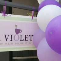 La Violetta Cafe inside