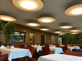 Restaurant Fontana inside