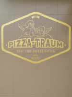 Pizza Traum food