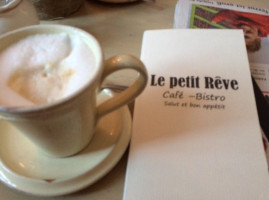 Le Petit Chateau Cafe food