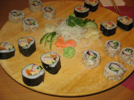 Sushi & mehr food