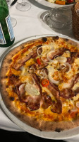 Pizzeria Schmitte Da Nino food