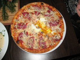 Pizzeria Sicilia food