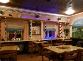 Restaurant Samos inside