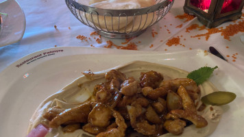 Restaurant Palmyra, Adudip Yaser food
