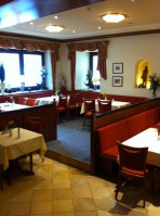 Hotel Cafe 3 Kronen inside