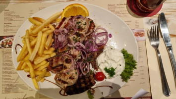 der Grieche Spezialitäten Restaurant food