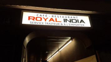 Royal India food