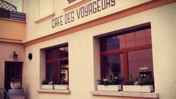 Cafe Des Voyageurs outside