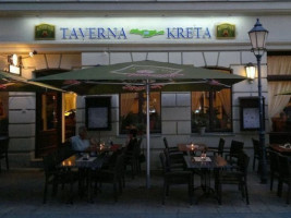 Taverna Kreta outside