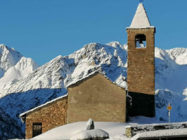 Rifugio Alpe San Romerio inside