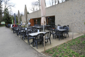 Cafeteria Du Jardin Botanique outside