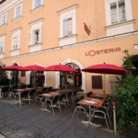 L'Osteria Salzburg outside