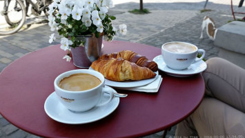 Carroux Kaffeerösterei GmbH food