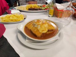 Casa Portuguesa O Bigodes food