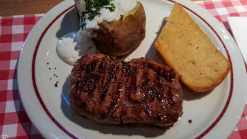 BLOCK HOUSE Steakrestaurant food