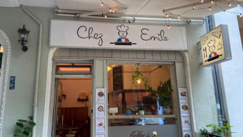 Chez Emil — Französisches outside