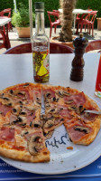 Pizzeria Grisbach food