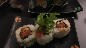 Sakura-Kaiten-Sushi-Bar Inh. Bich Thuy Le food