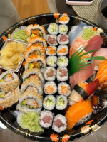 Anzoo Sushi food