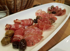 Weinhaus Uhle food