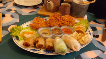 Le Saigonais food
