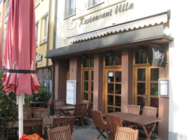 Ulla Restaurant outside