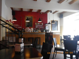 Schierstadt Bar Café inside