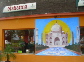 Mahatma outside