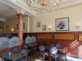 Cafe Fürstenhof inside