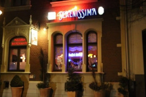 Seremissima outside