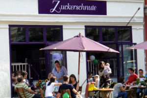 Cafe Zuckerschnute outside