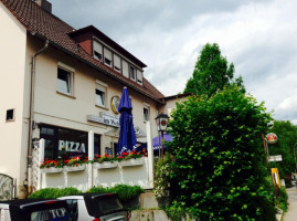 Pizzeria im Weberdorf outside