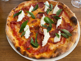 Pizzavino food