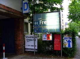 Cafe Freistil im Stadtbad Steglitz outside