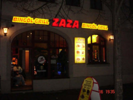 Zaza Bingöl-Grill inside