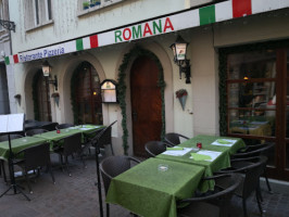 Romana Ristorante Pizzeria food