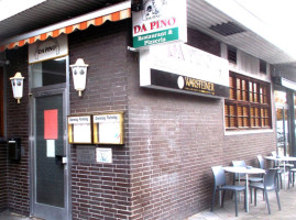 Pizzeria Da Pino inside